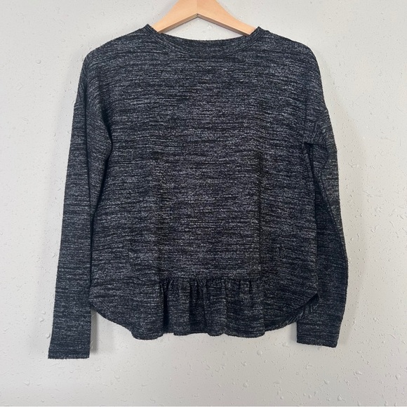 Banana Republic Factory Black Long Sleeve Ruffle Hem Top Blouse Soft Comfy XS - Picture 1 of 3